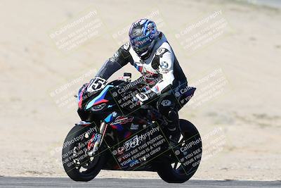 media/Dec-07-2025-CVMA (Sun) [[3e7d2de5dc]]/Race 10-Formula 40 Open/